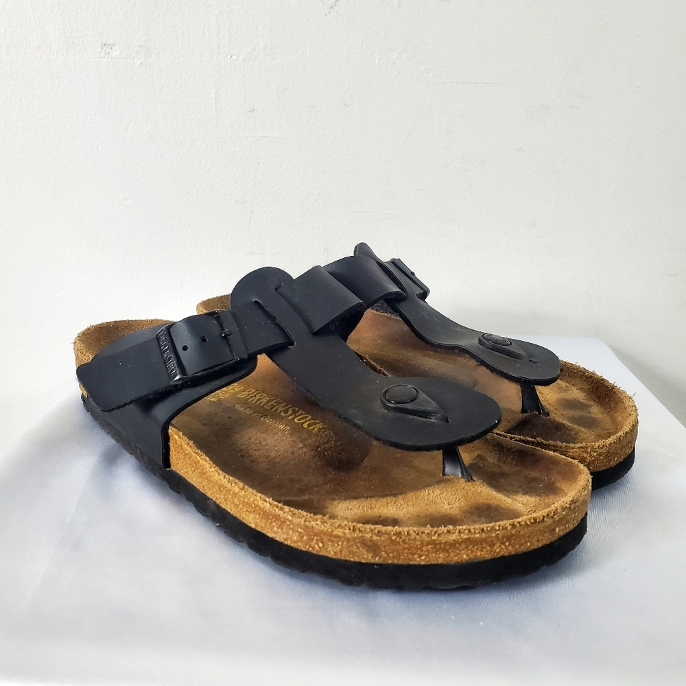 🌻Birkenstock Giseh Black Leather Sandals Size 39